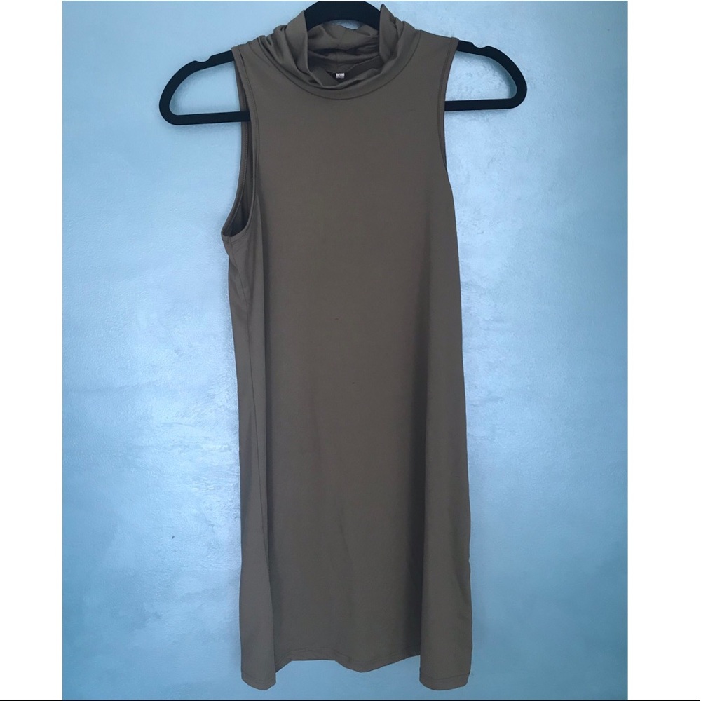 Sleeveless Dress